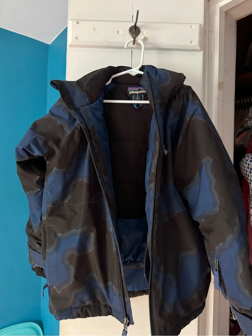Patagonia Black and Blue Camo Hooded Shell
